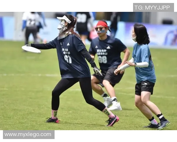 南京飞盘队领跑最新飞盘配合TOP10榜单引发热议 南京飞盘队领跑最新飞盘配合TOP10榜单引发热议